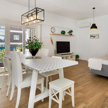 Faro Getaway W/ Big Balcony By Lovelystay Exterior foto